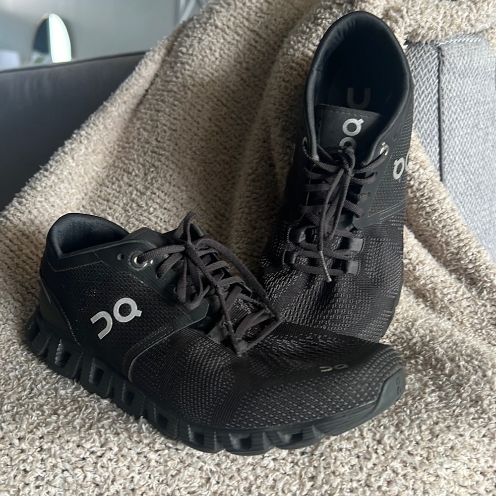 ON Cloud X Training shoe.  Black on black.